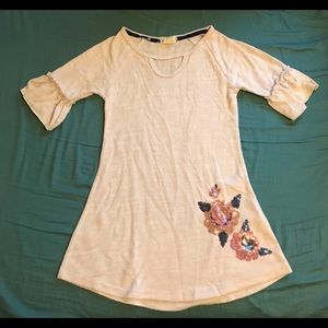 One step up M 10/12 (runs a little small) cream, shirt dress